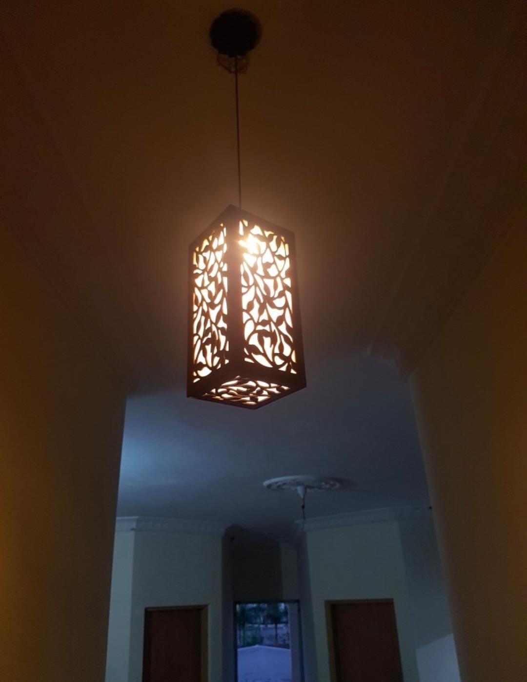Rechargeable Leaf Ceiling Lamp