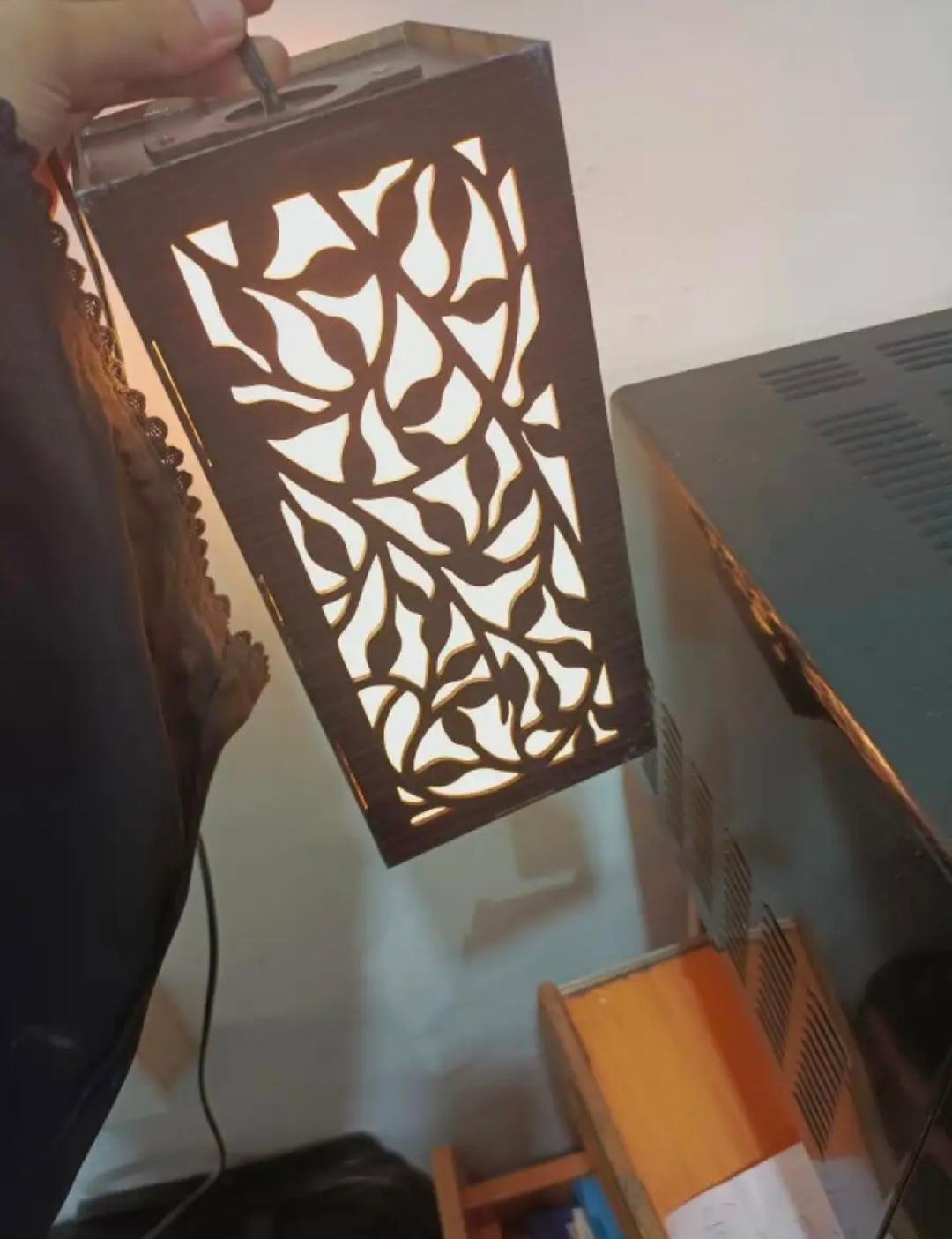 Rechargeable Leaf Ceiling Lamp