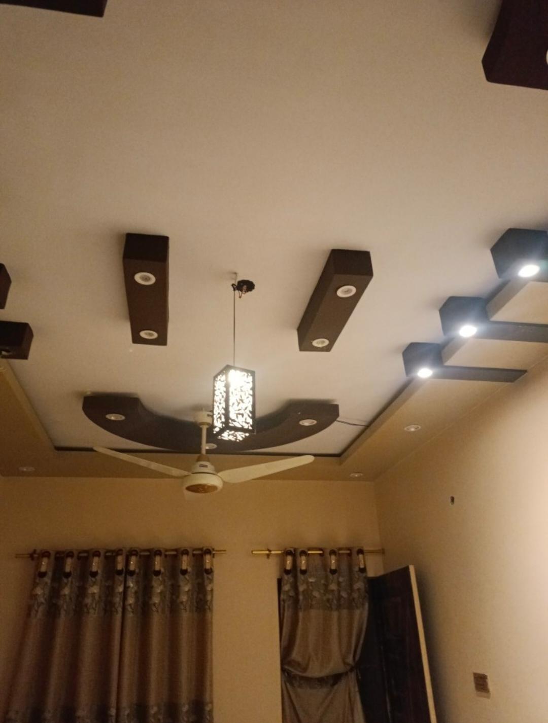 Rechargeable Leaf Ceiling Lamp